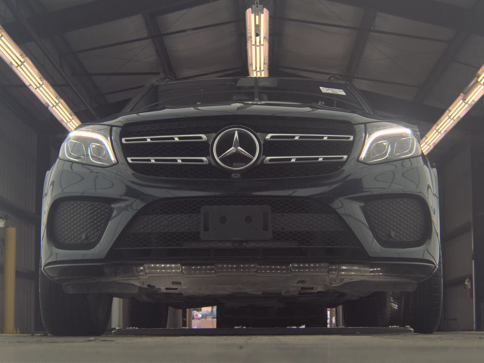 MERCEDES-BENZ GLS - 4