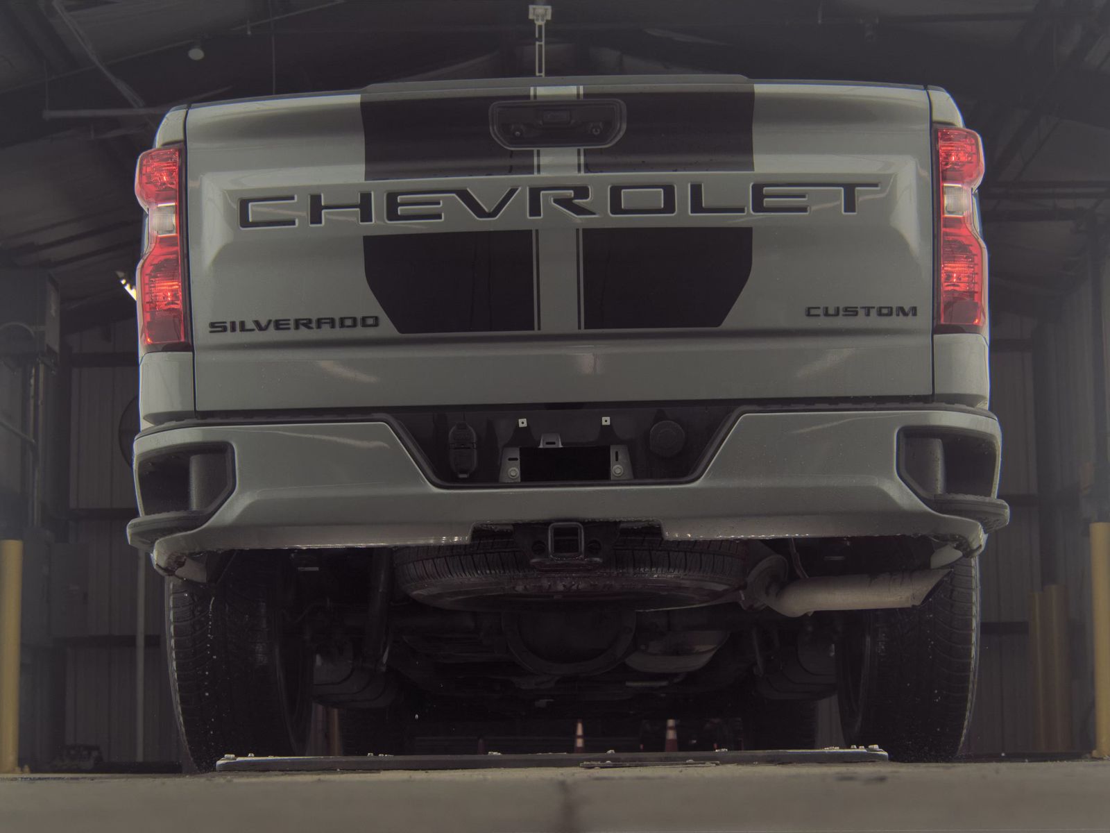 CHEVROLET CUSTOM - 8