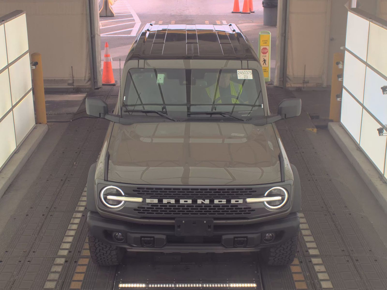 FORD BRONCO - 3