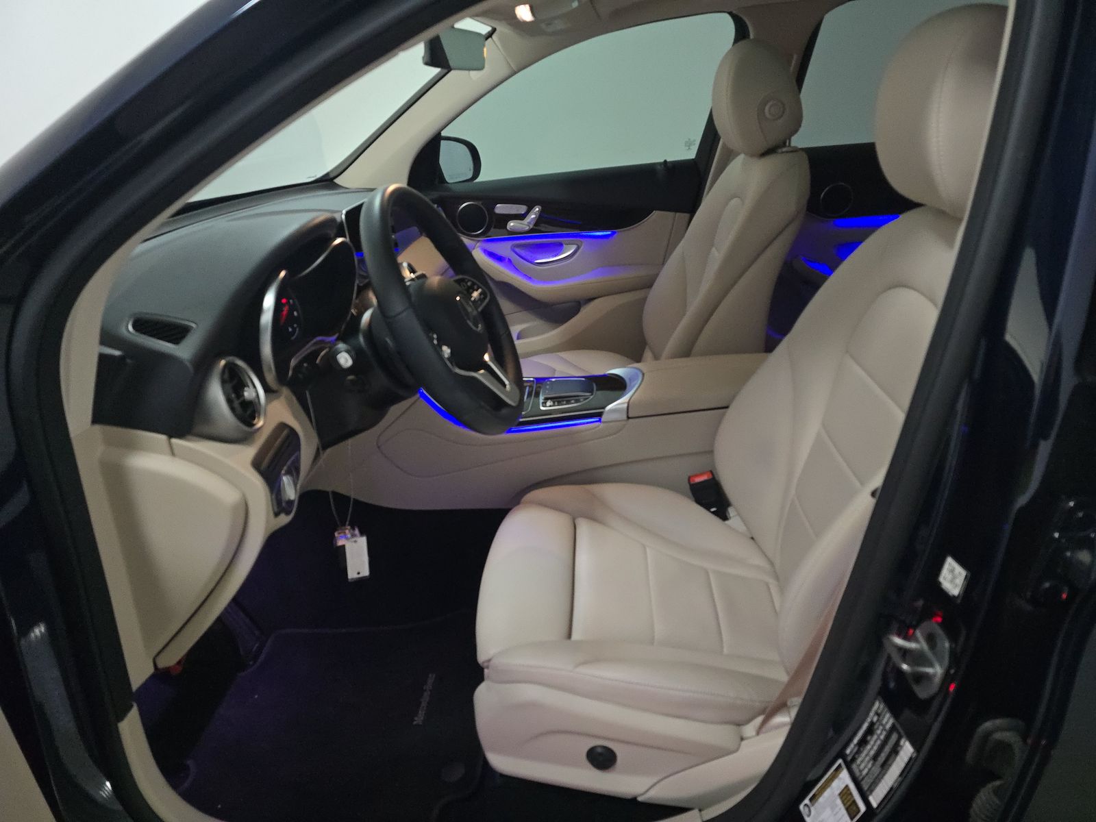 MERCEDES-BENZ GLC-CLASS - 8