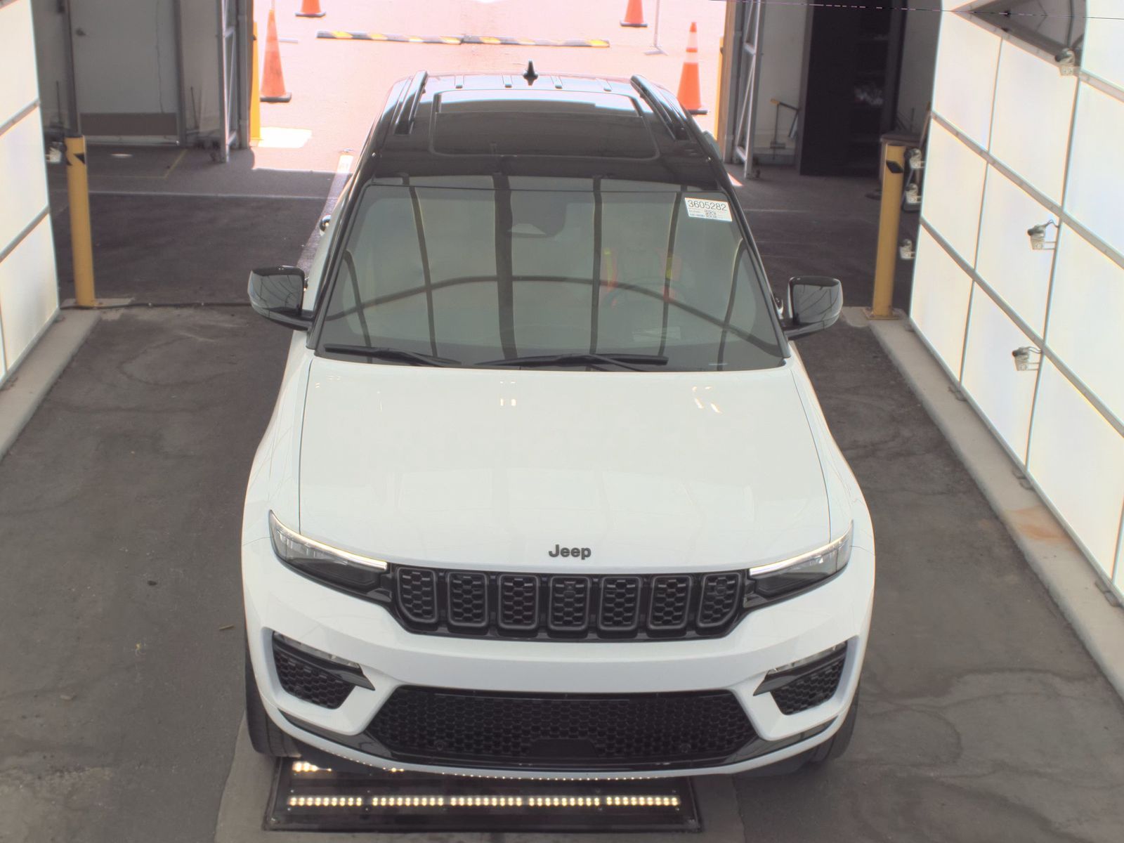 JEEP GRAND CHEROKEE - 3