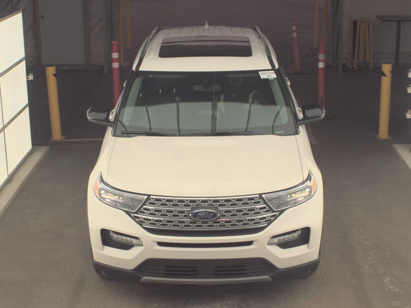 FORD EXPLORER - 3