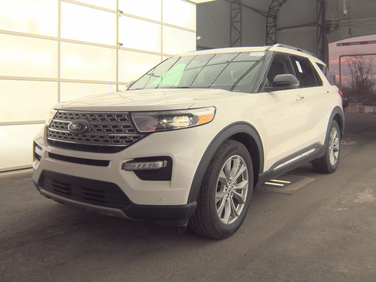 FORD EXPLORER - 1