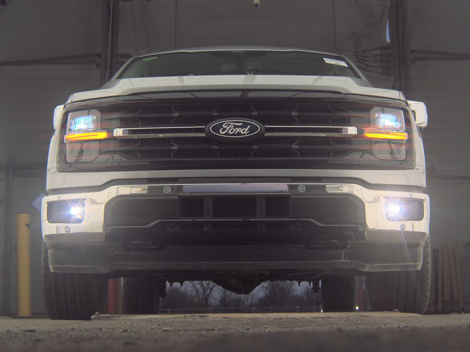 FORD F-150 - 4