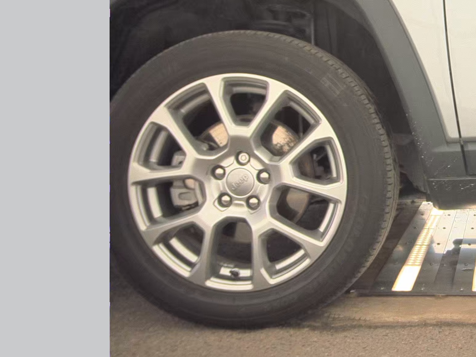 JEEP LATITU LUX - 10