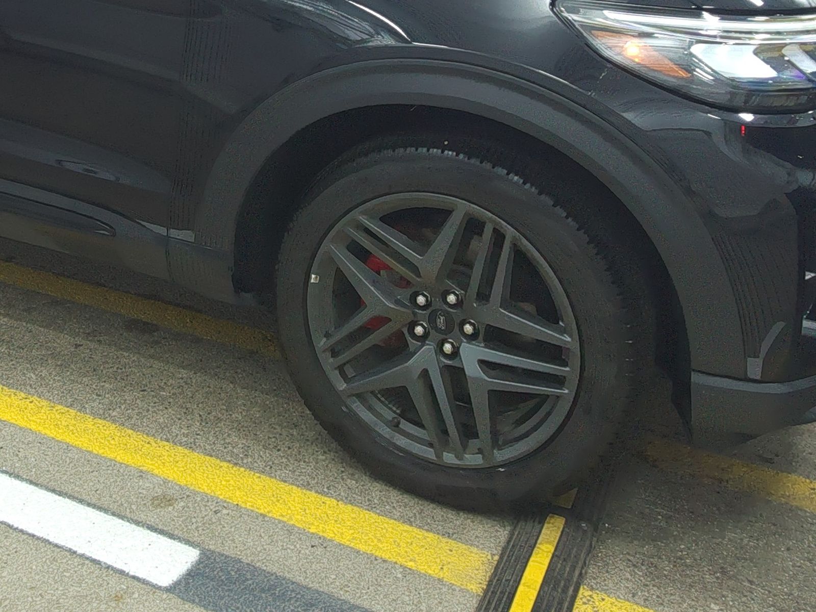 FORD EXPLORER - 9