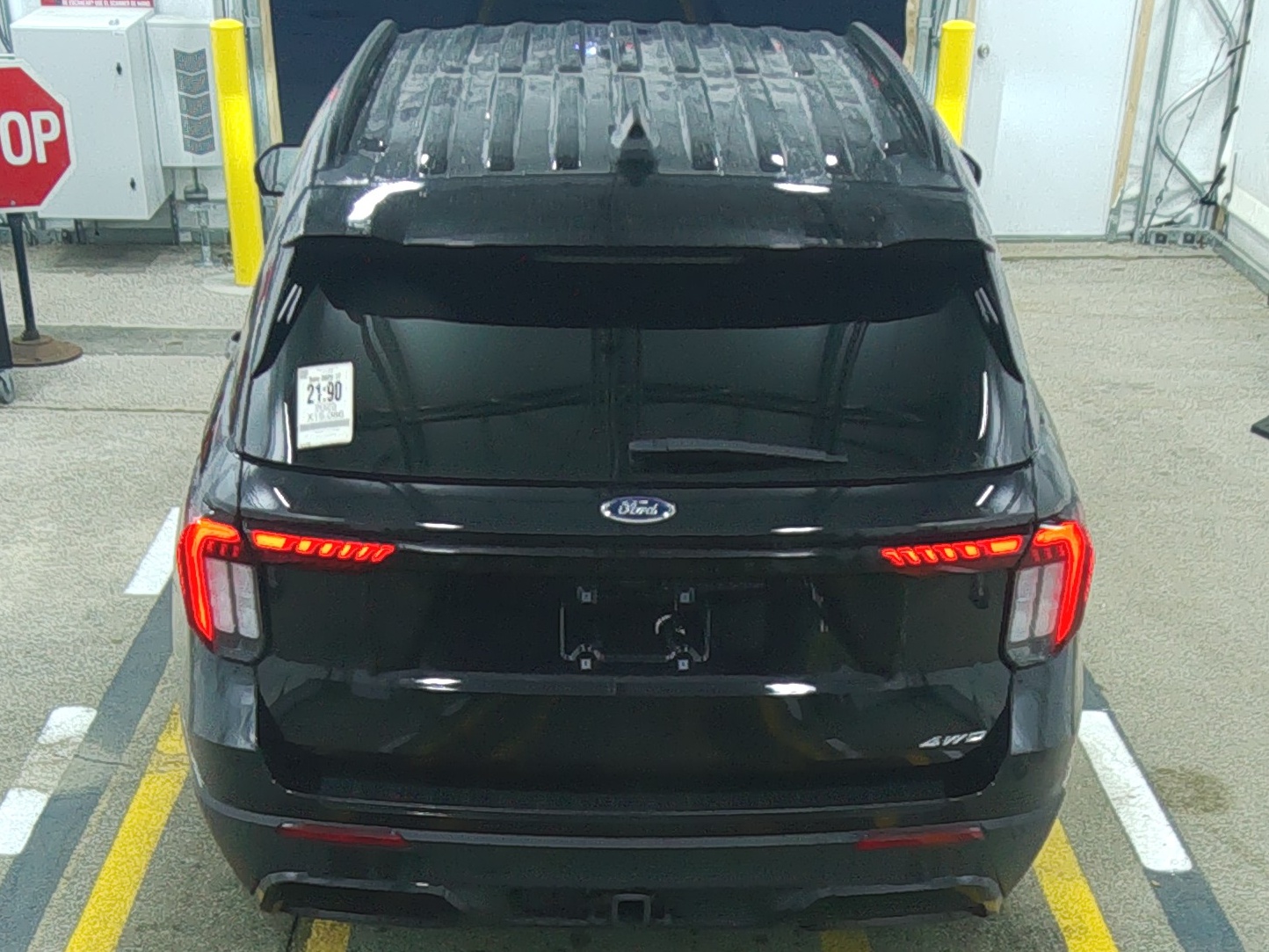 FORD EXPLORER - 6