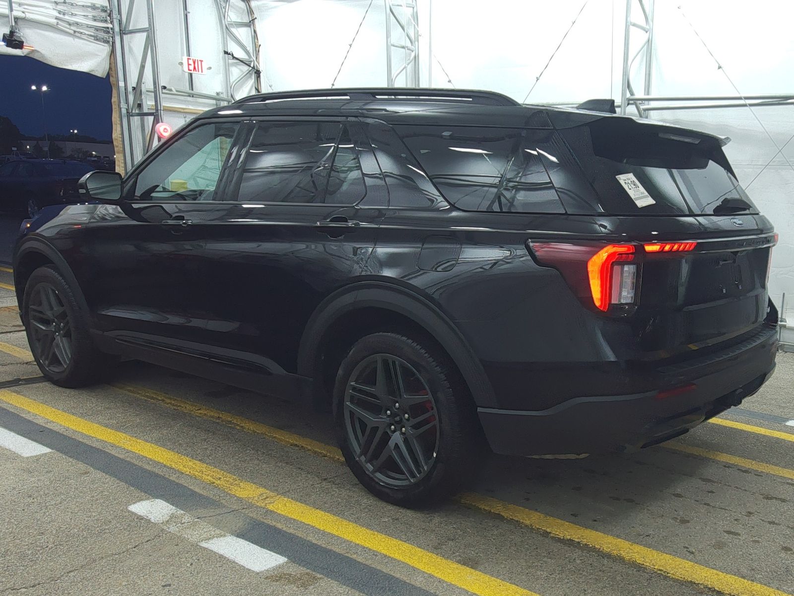 FORD EXPLORER - 7