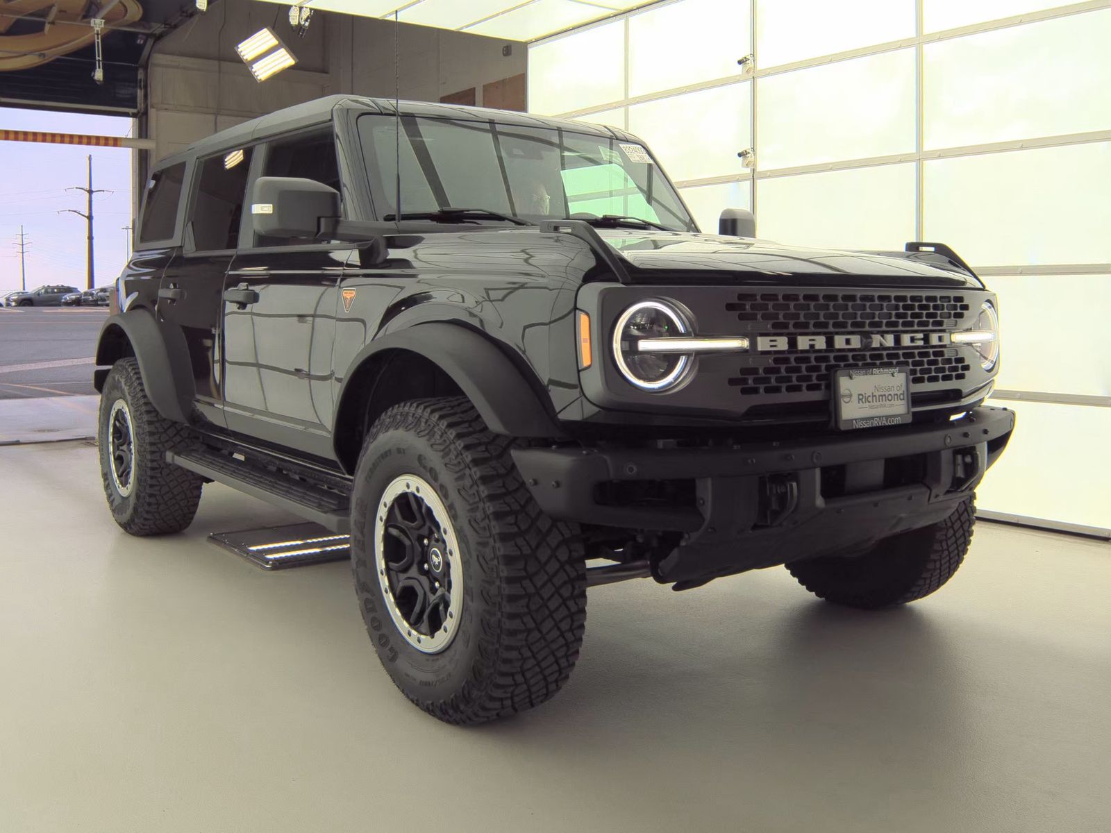 FORD BRONCO - 5