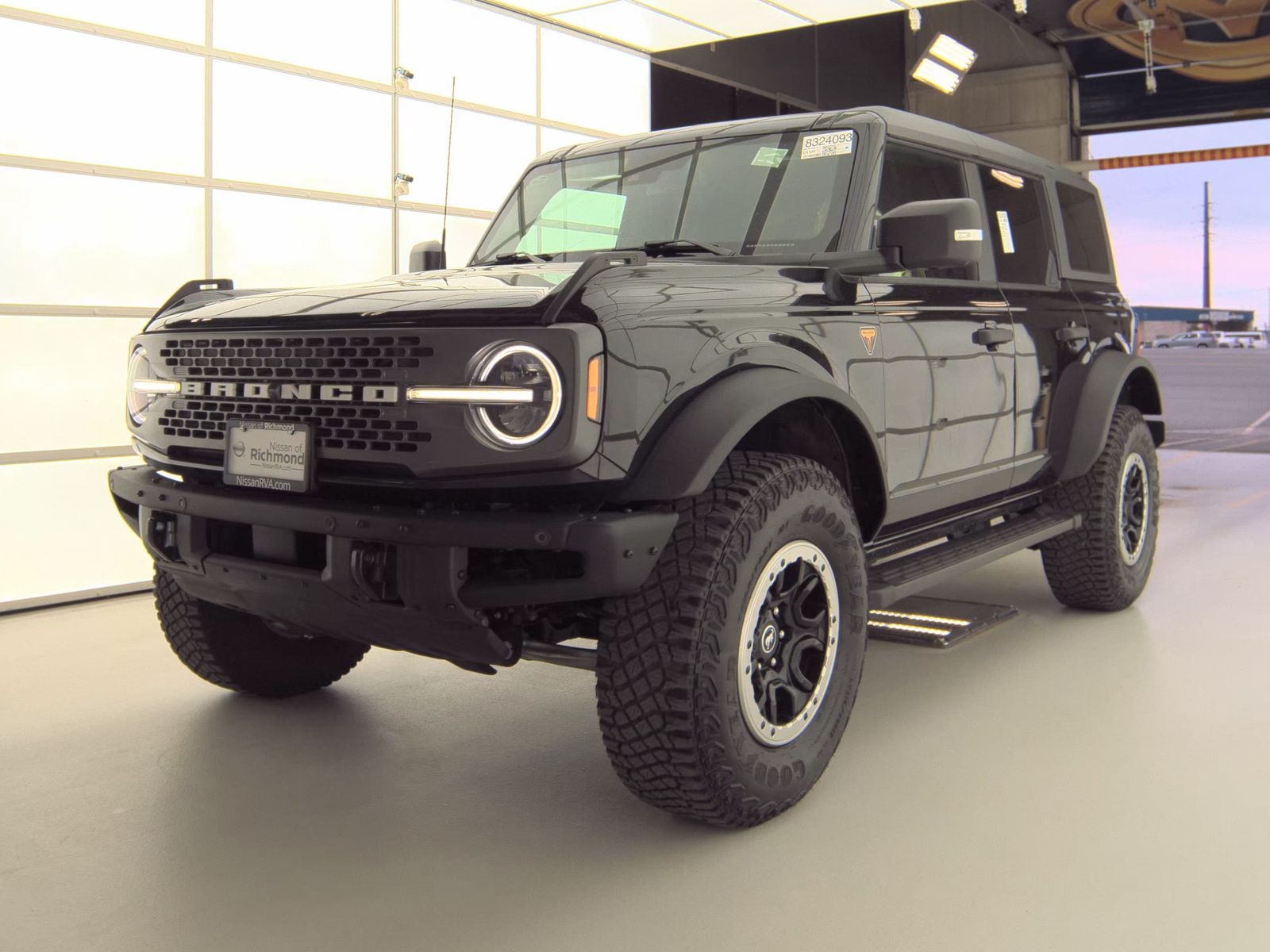 FORD BRONCO - 1