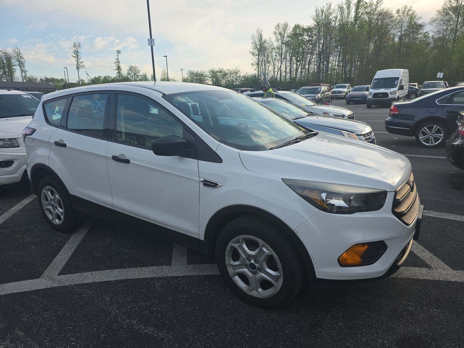 FORD ESCAPE - 4