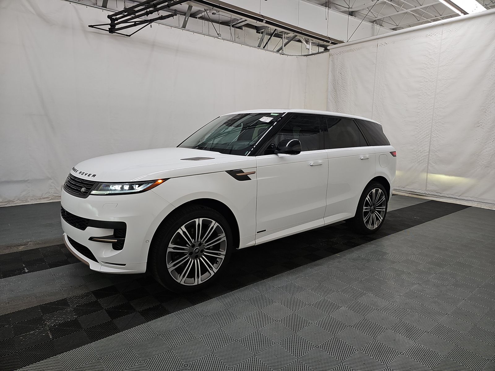 LAND ROVER RANGE ROVER SPORT - 1