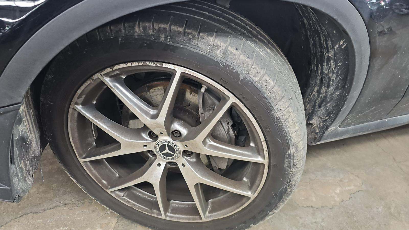 2021 Mercedes-Benz GLC GLC 300 AWD