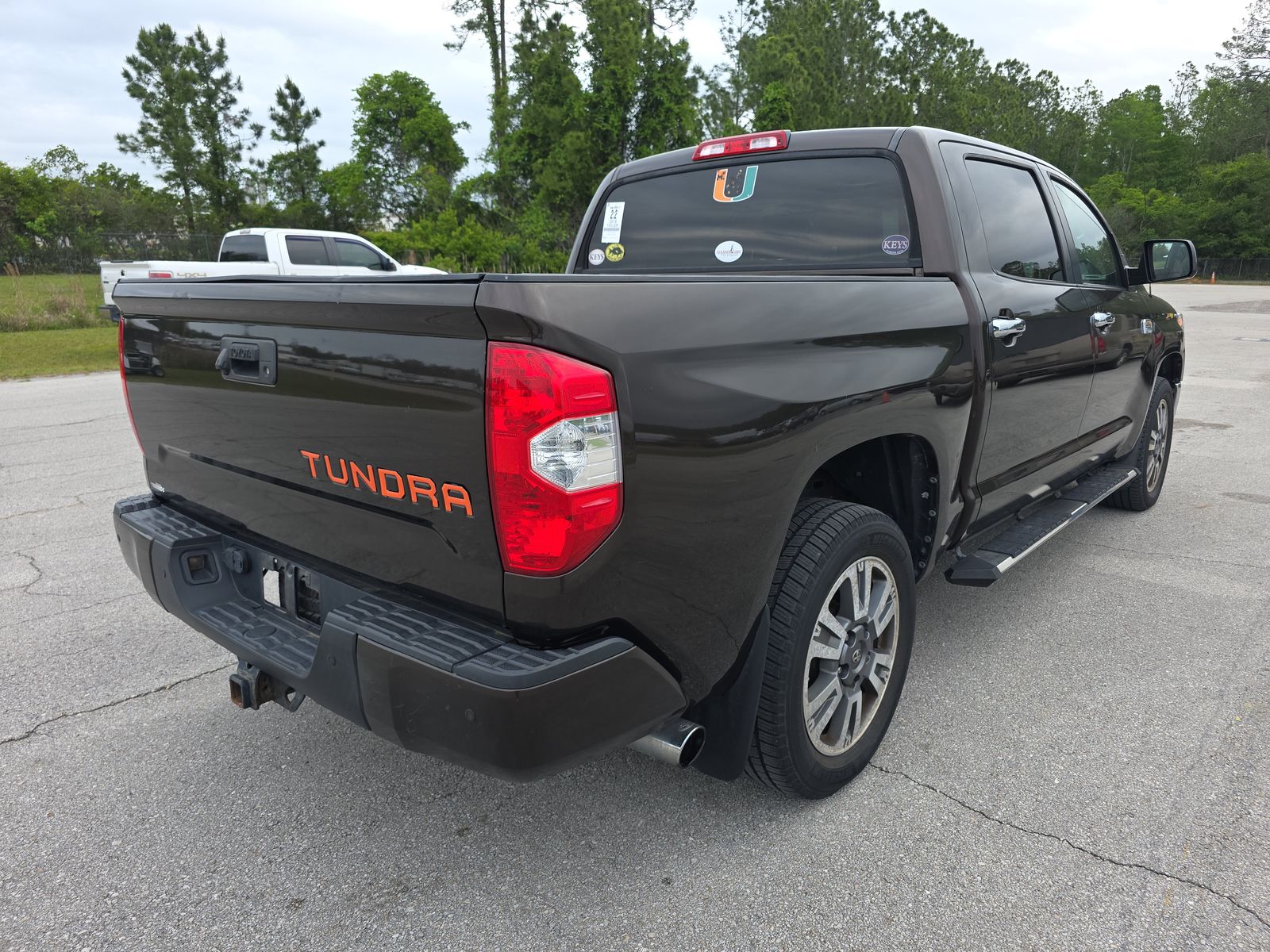 TOYOTA TUNDRA - 5