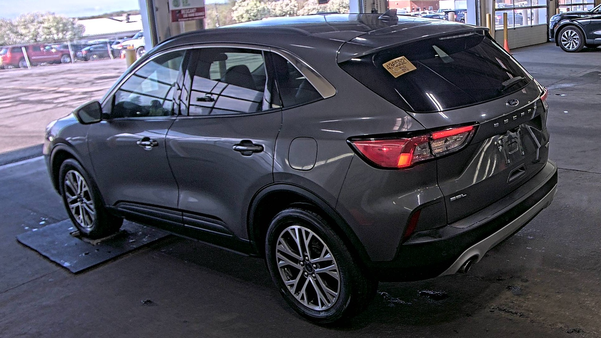 FORD ESCAPE - 7