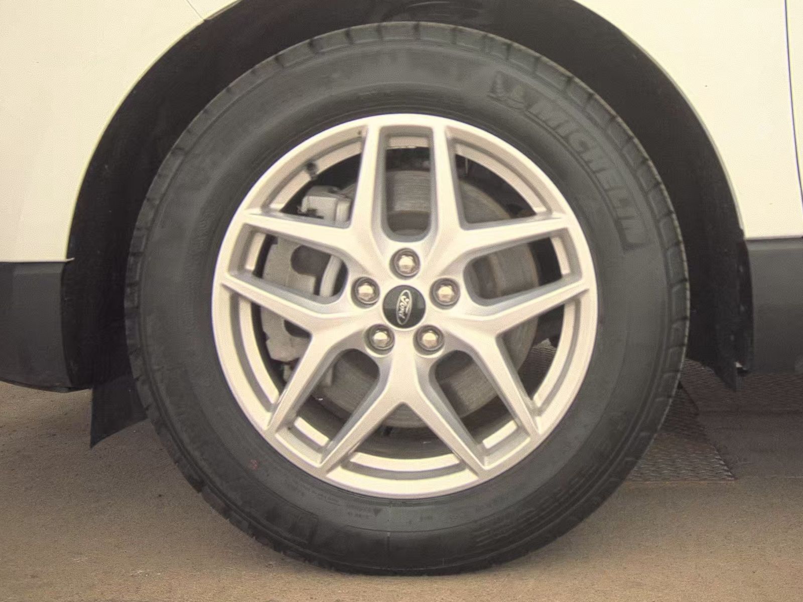 FORD EDGE - 10