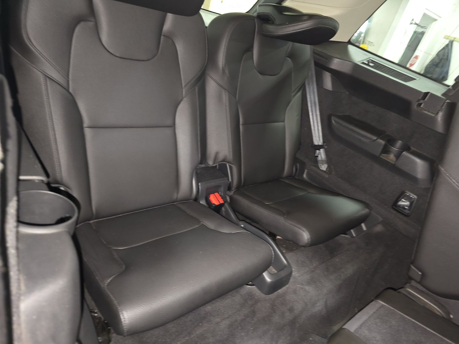 2019 Volvo XC90 T5 Momentum AWD