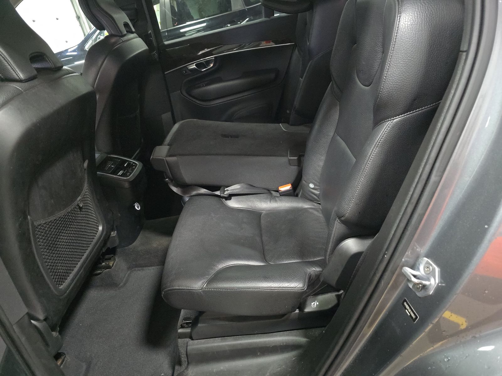 2019 Volvo XC90 T5 Momentum AWD