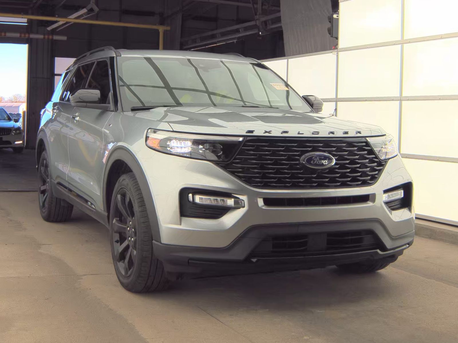 FORD EXPLORER - 5