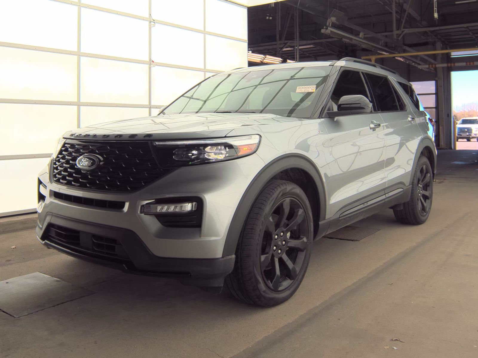 FORD EXPLORER - 1