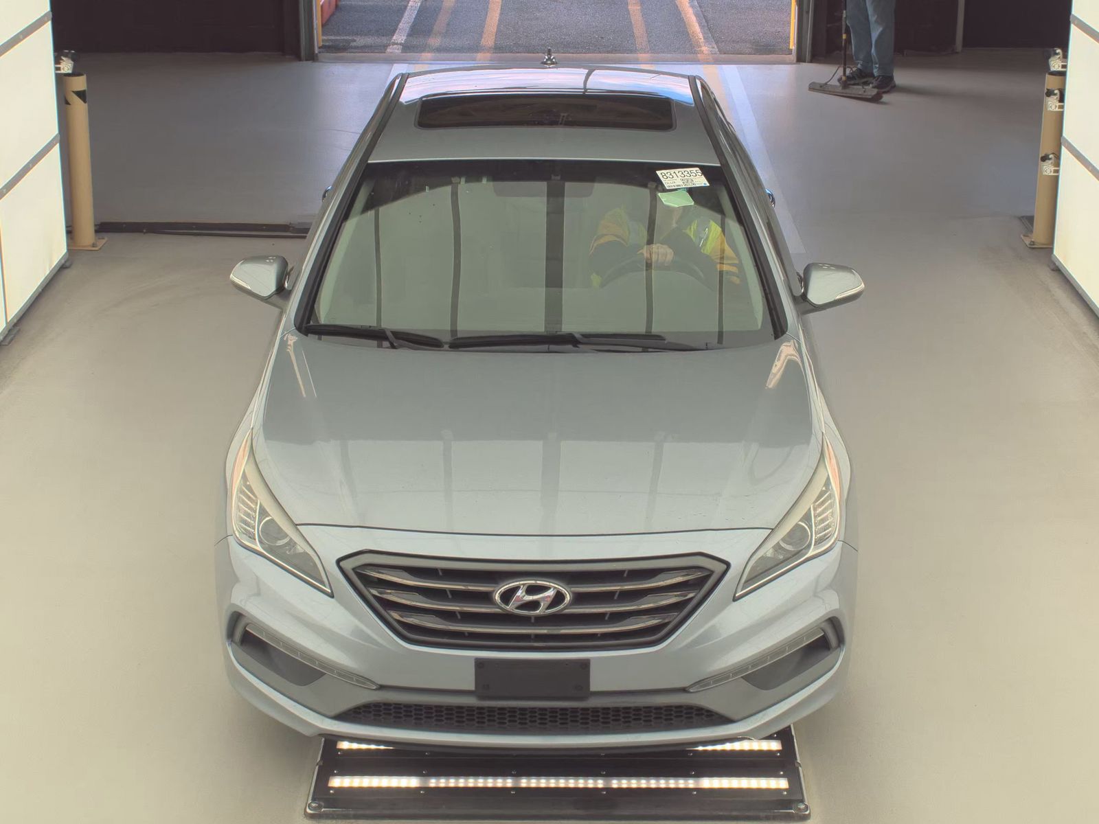 HYUNDAI SPORT - 3