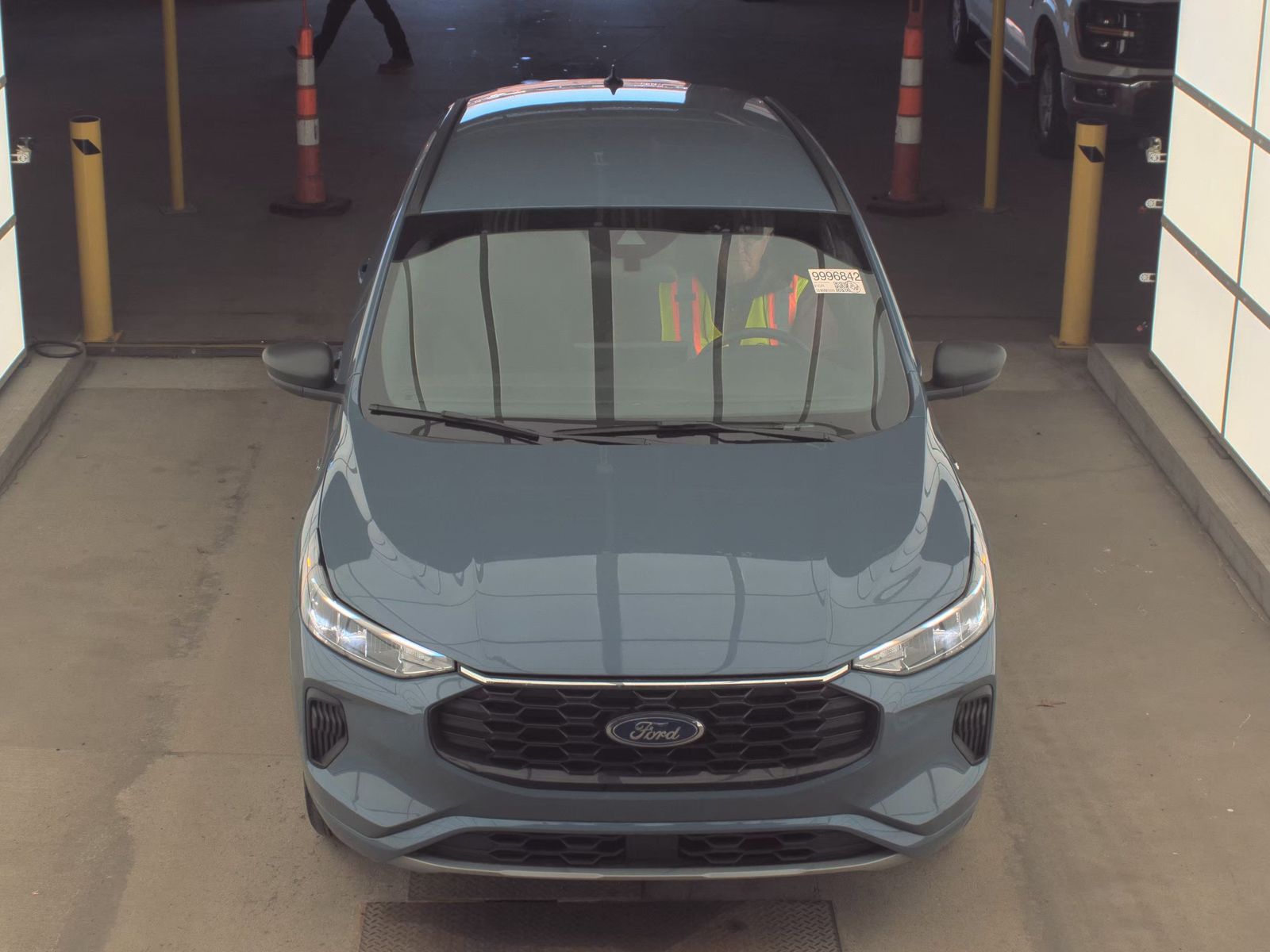 FORD ESCAPE - 3