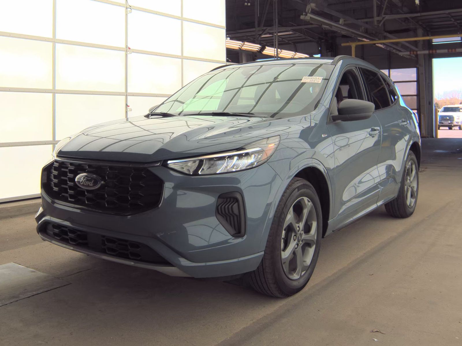 FORD ESCAPE - 1