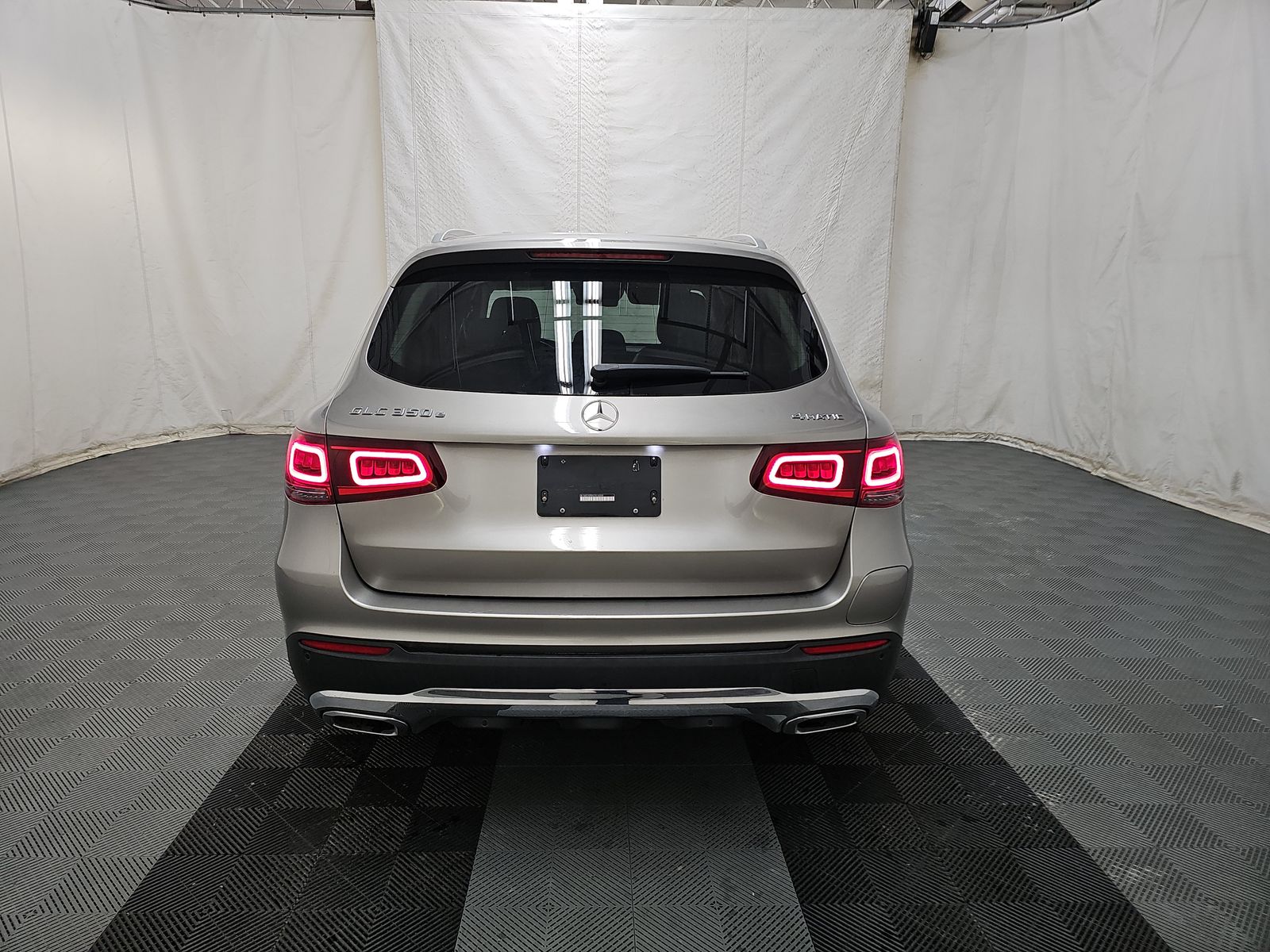 MERCEDES-BENZ GLC - 6