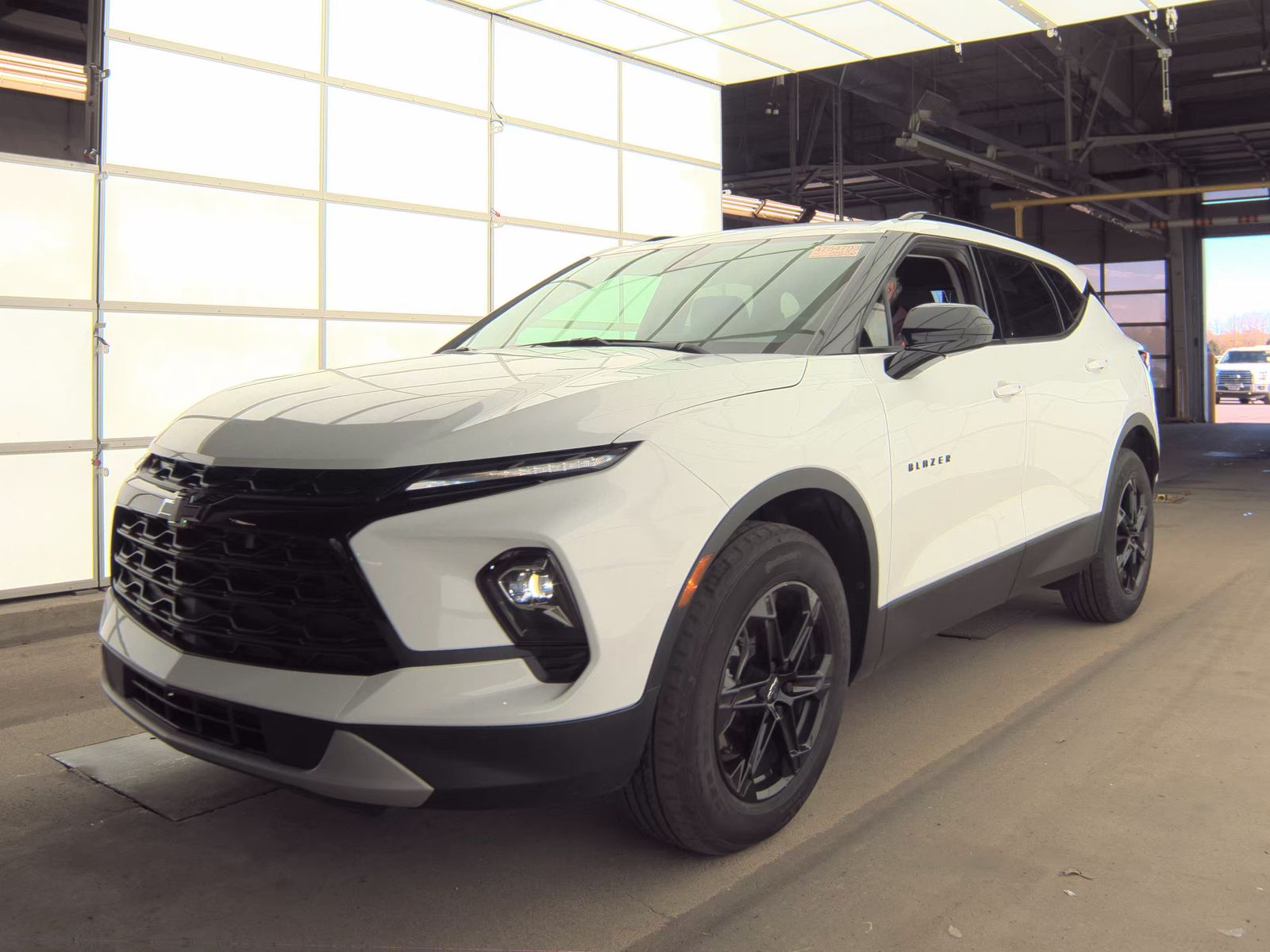 CHEVROLET BLAZER - 1