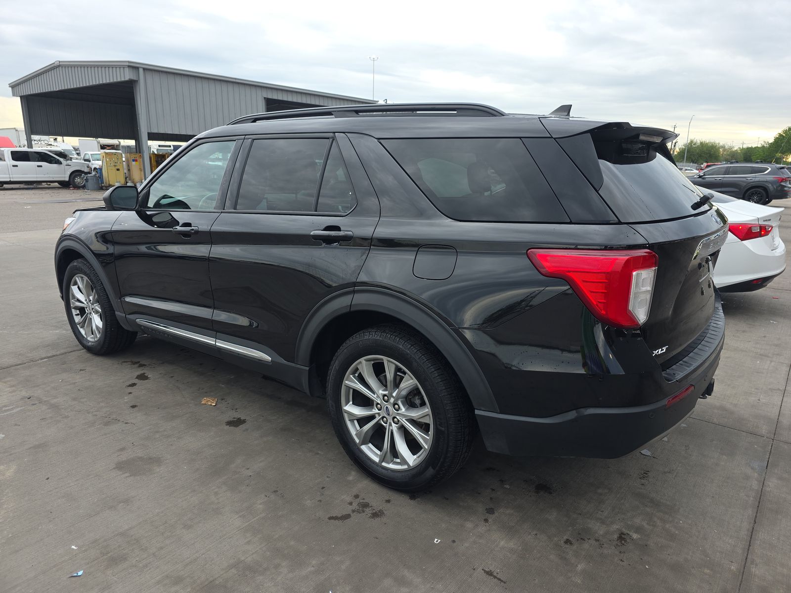 FORD EXPLORER - 7