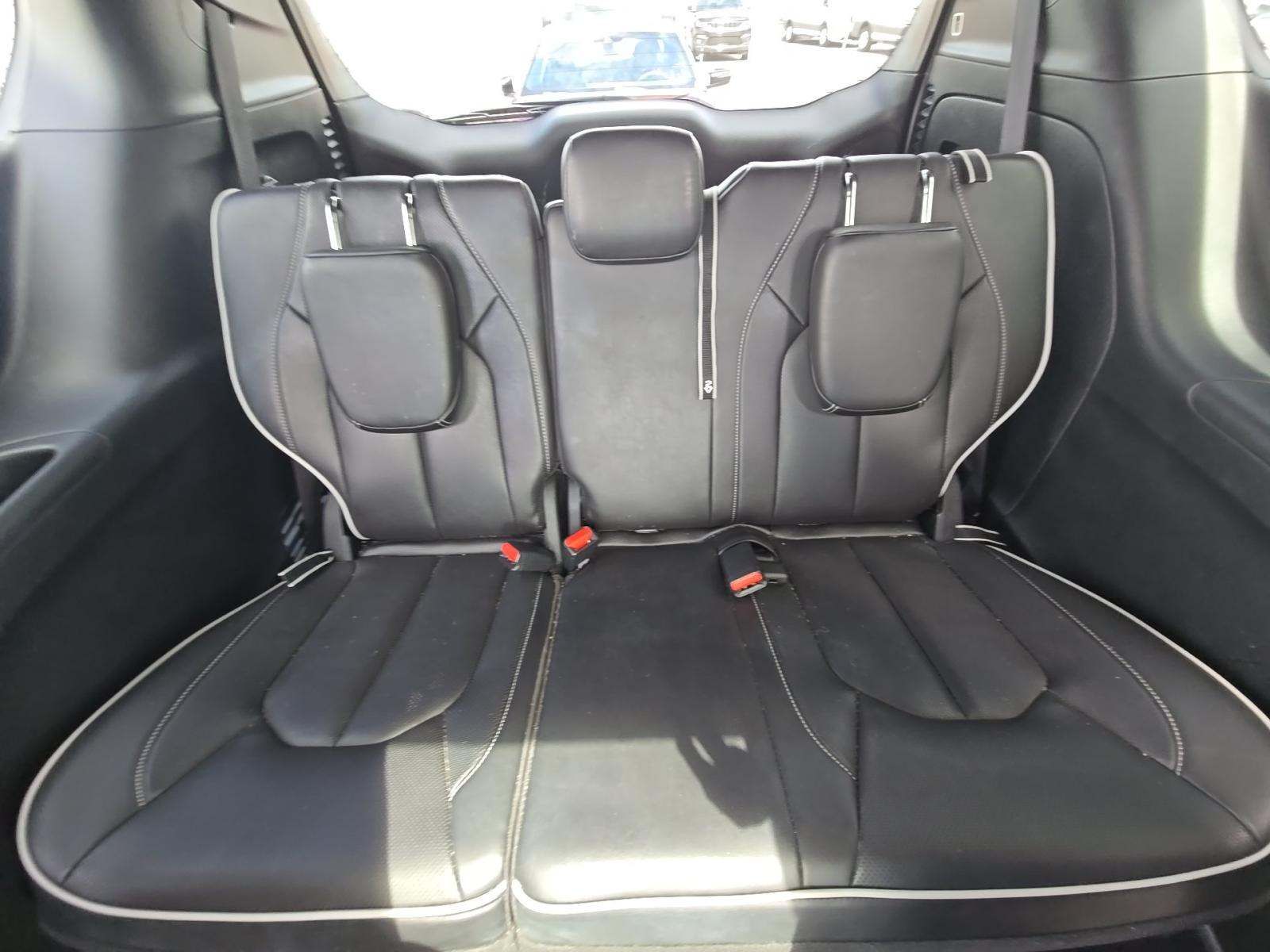 2026 Chrysler Pacifica Limited FWD