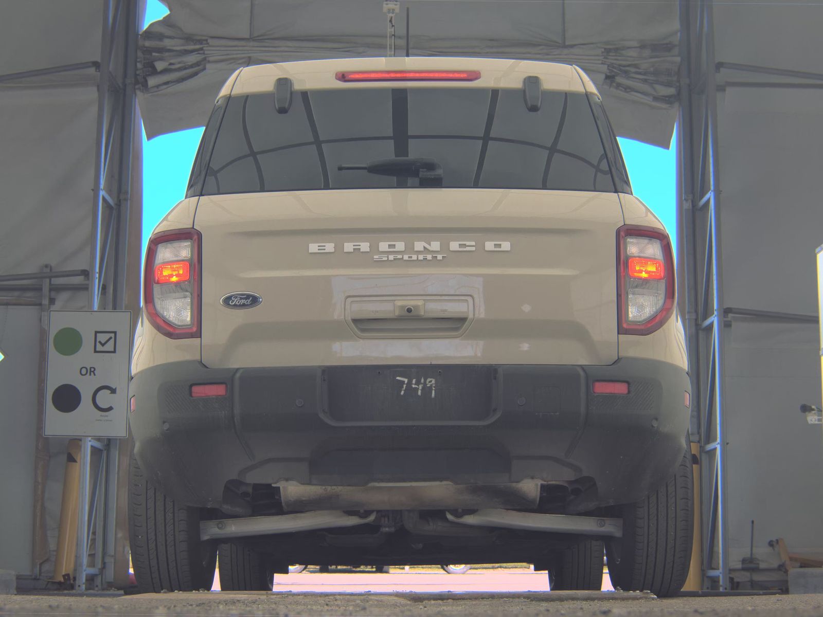 FORD BRONCO - 8