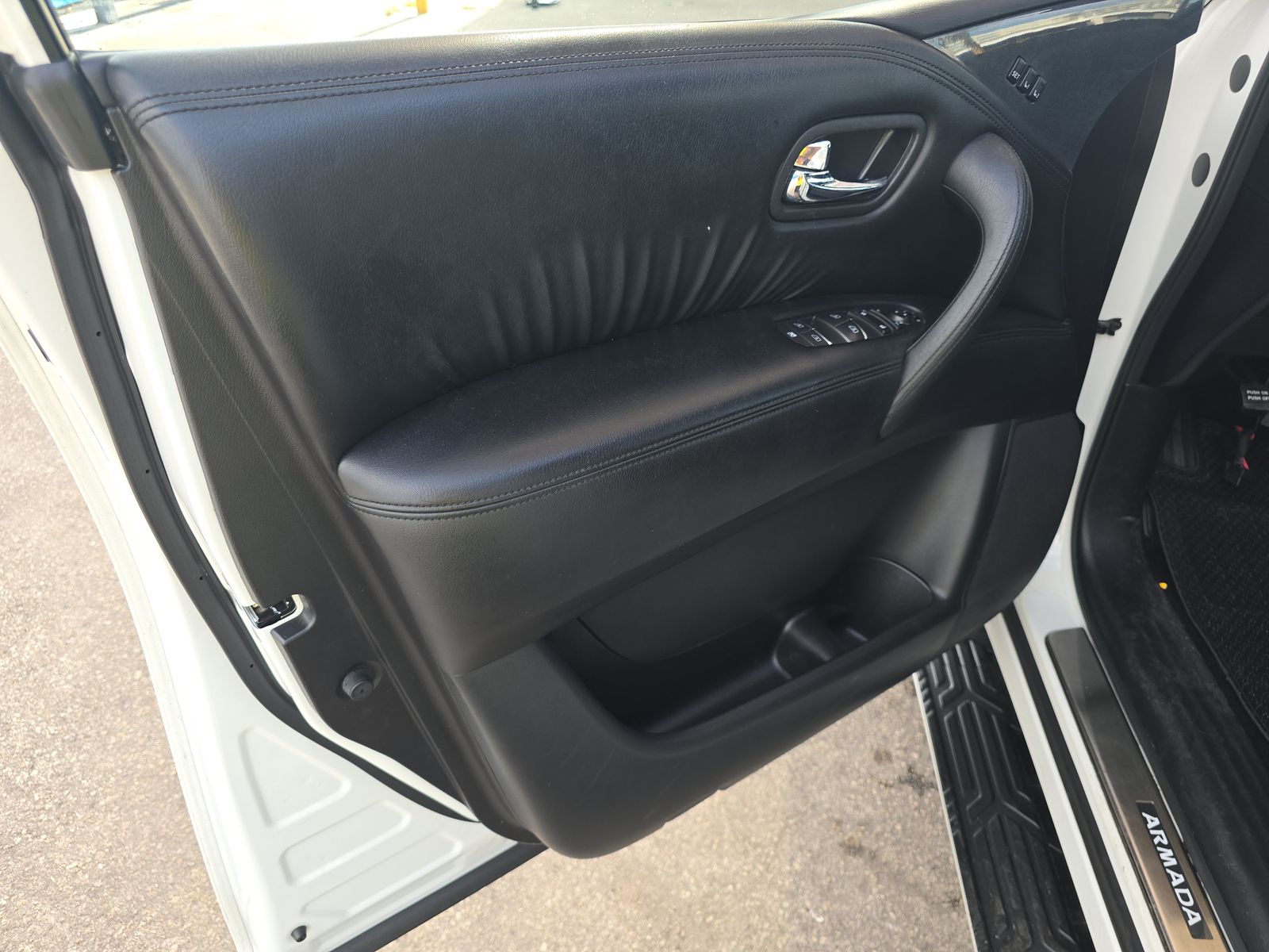 NISSAN ARMADA - 10