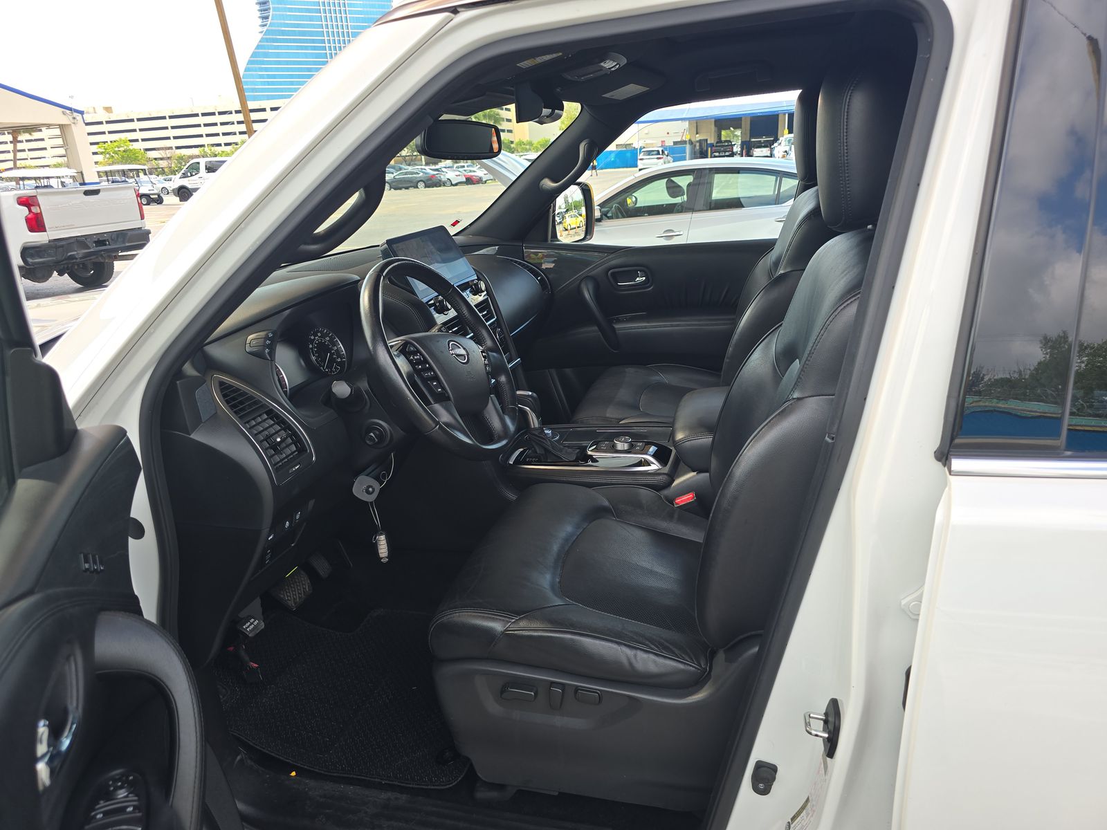 NISSAN ARMADA - 8