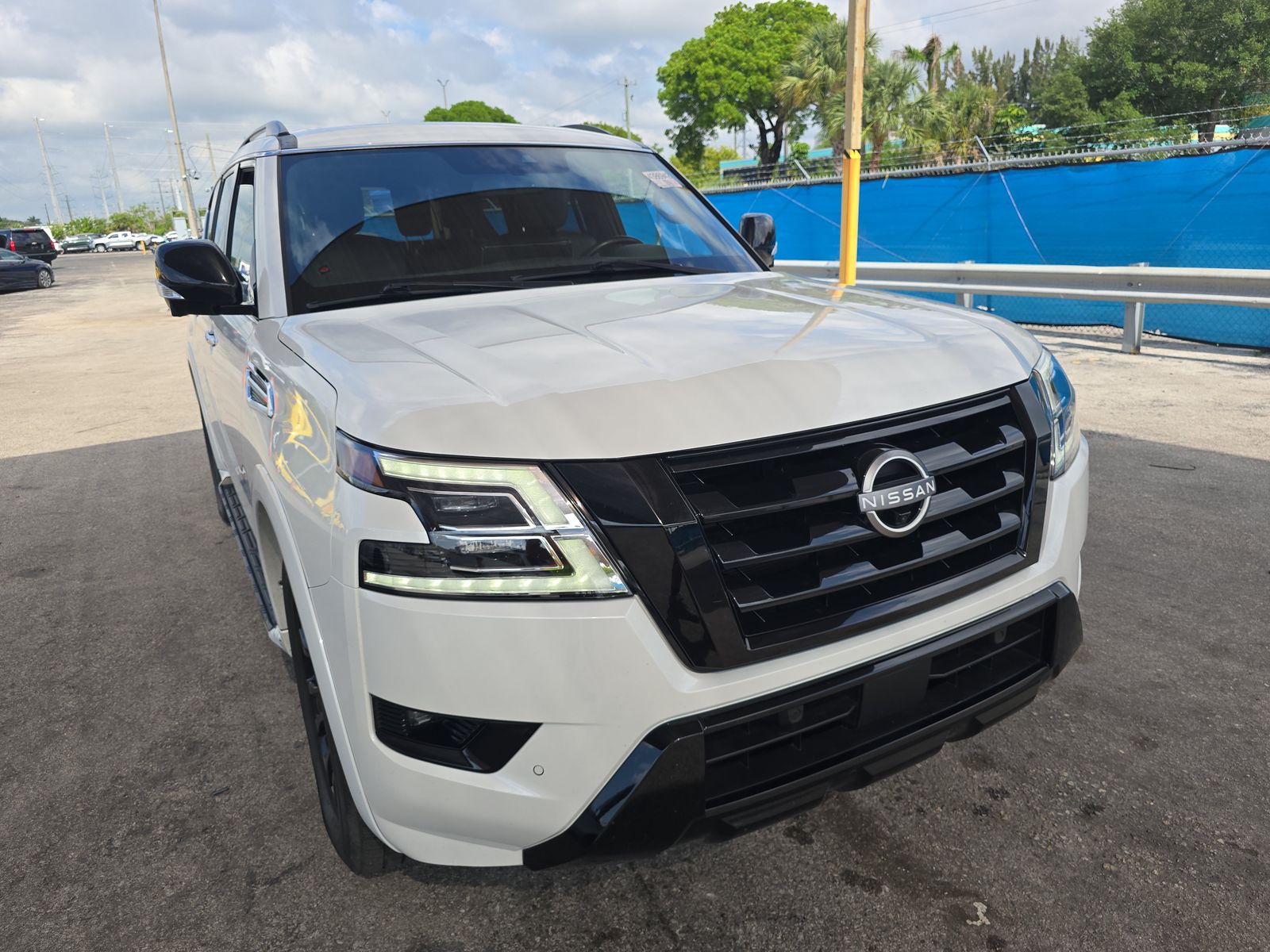 NISSAN ARMADA - 4