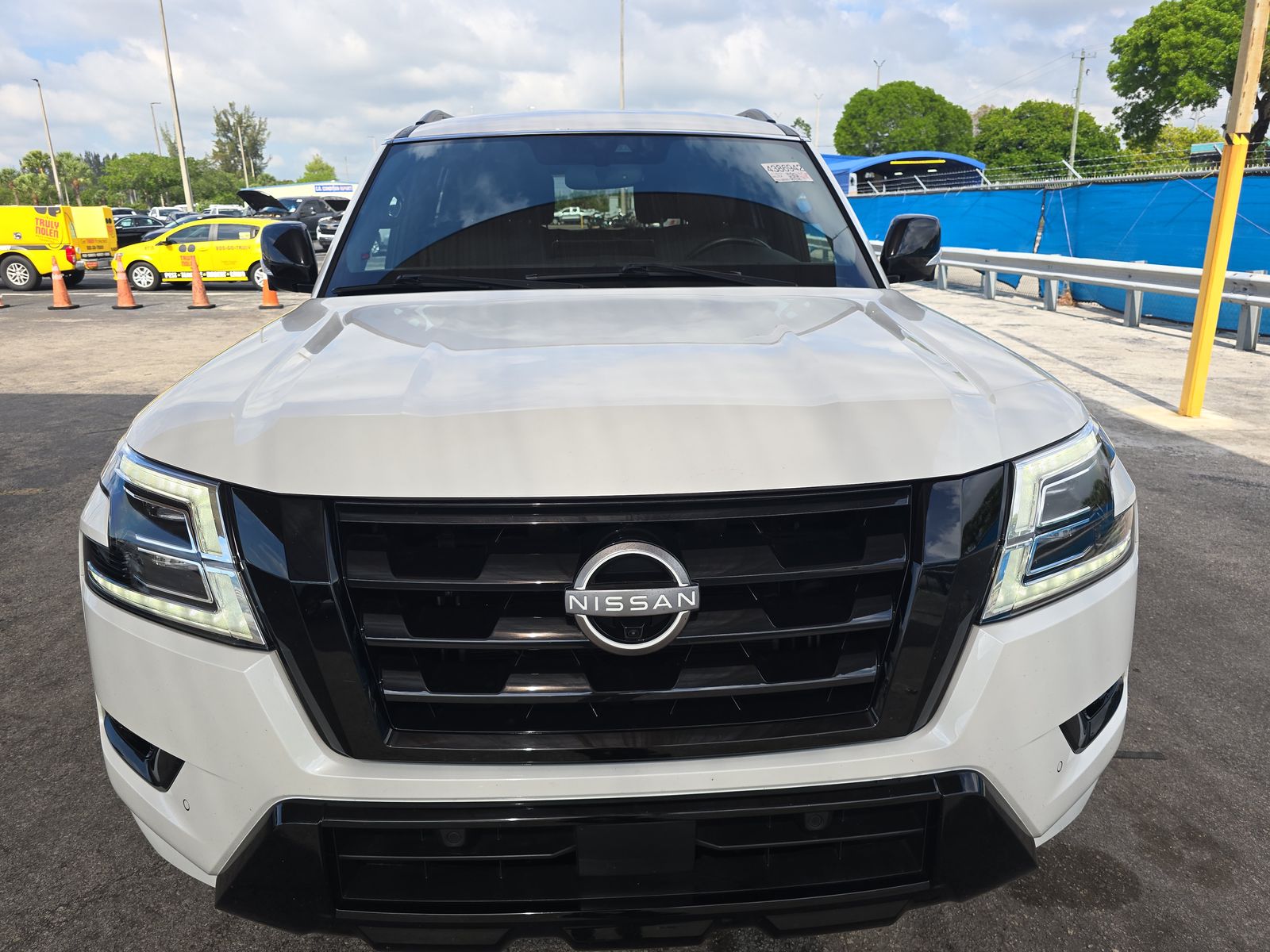 NISSAN ARMADA - 3