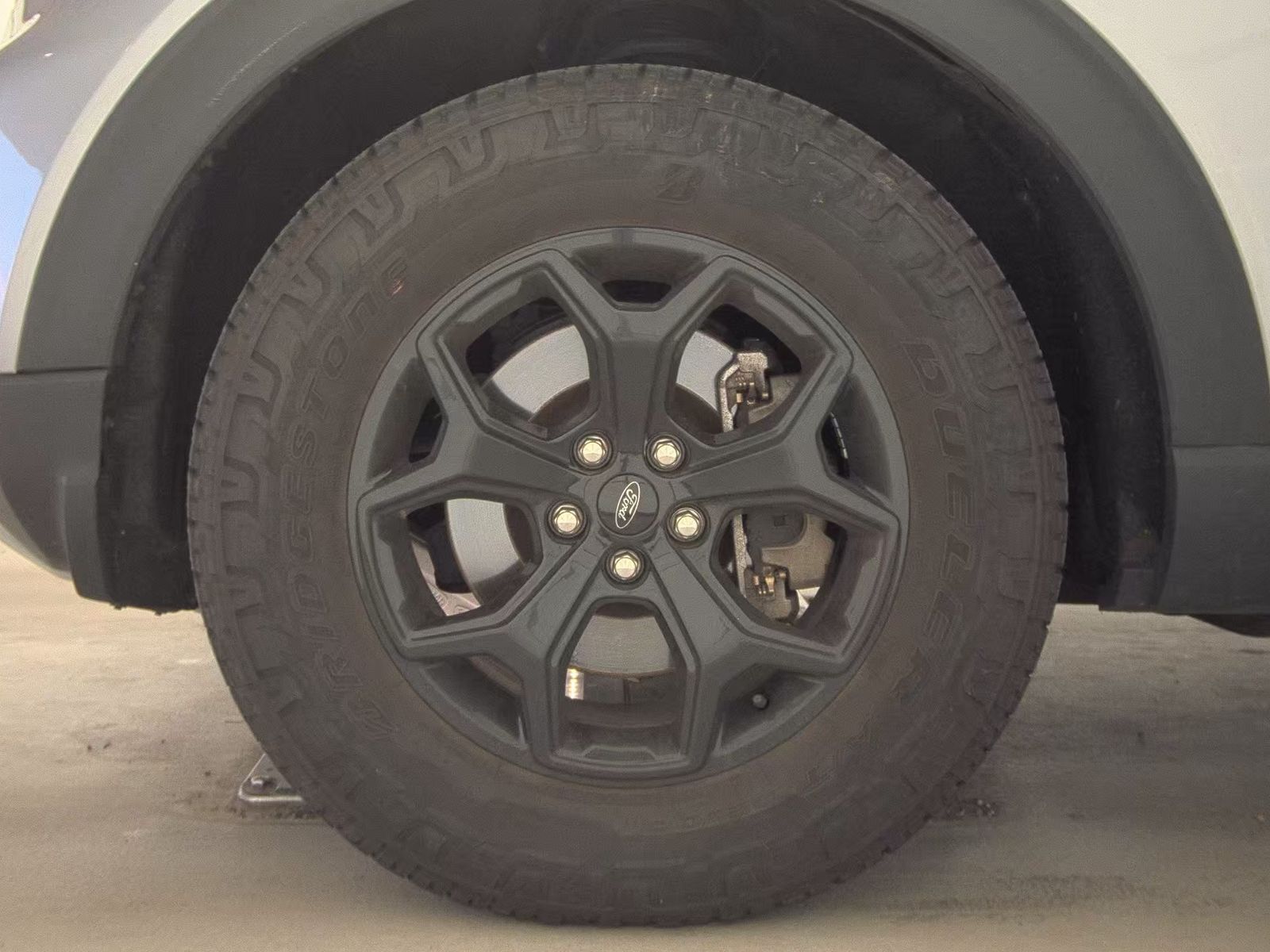FORD EXPLORER - 10