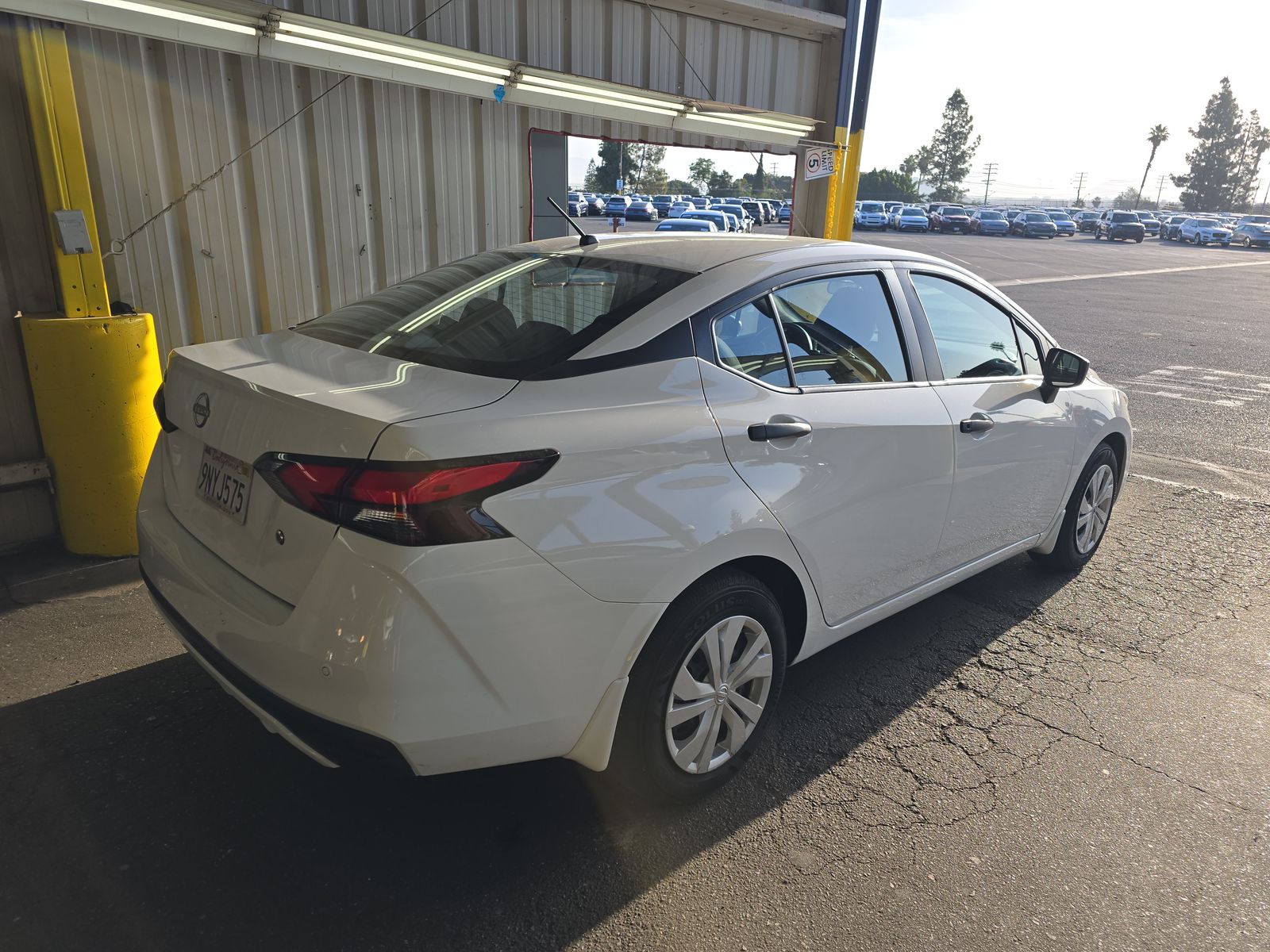 NISSAN VERSA - 5