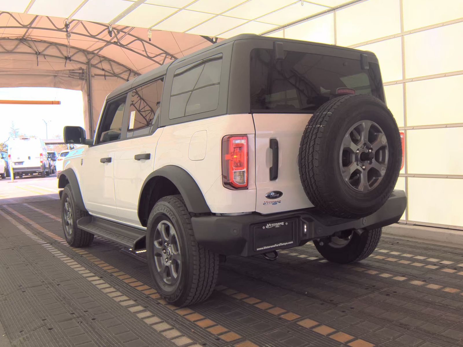 FORD BRONCO - 9
