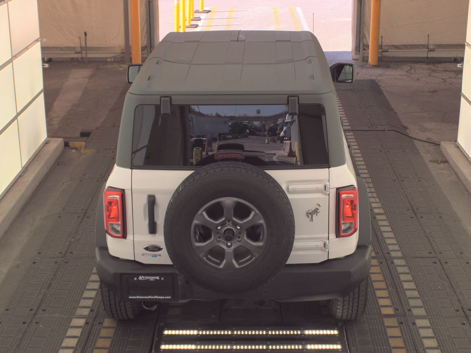 FORD BRONCO - 7
