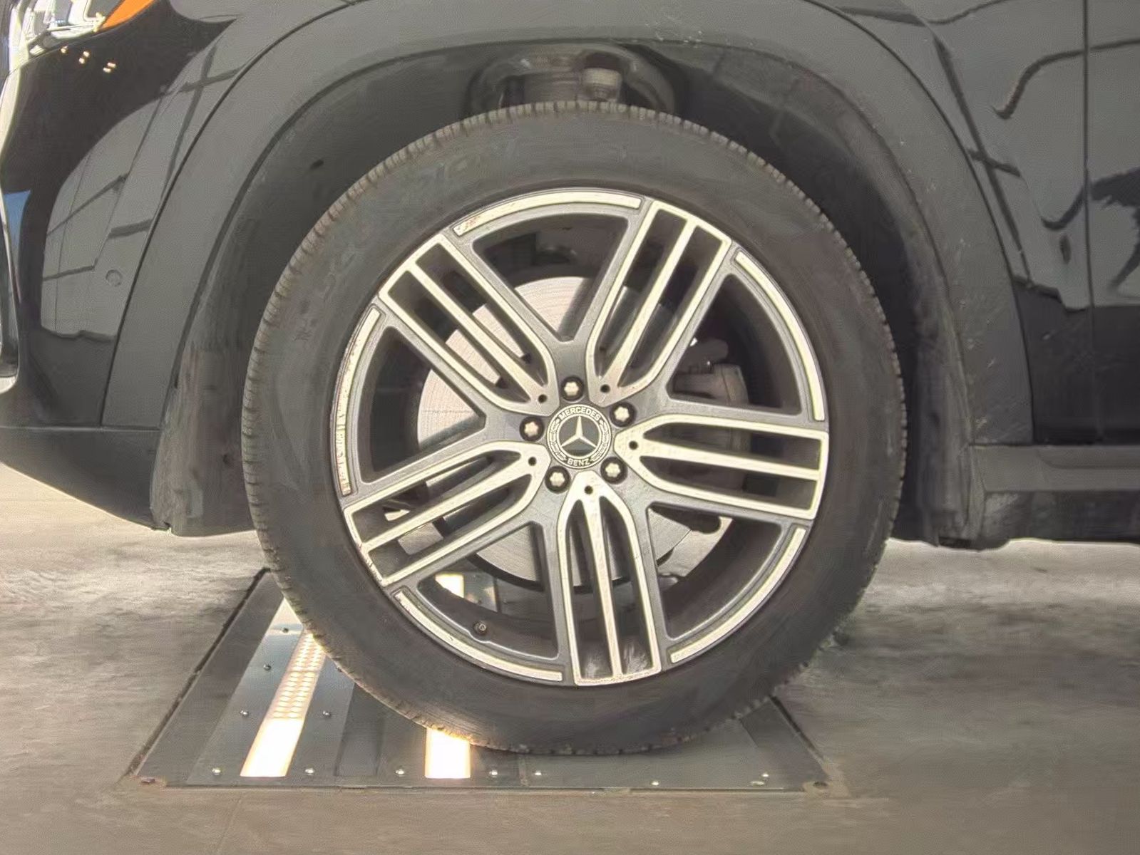 MERCEDES-BENZ GLS-CLASS - 10