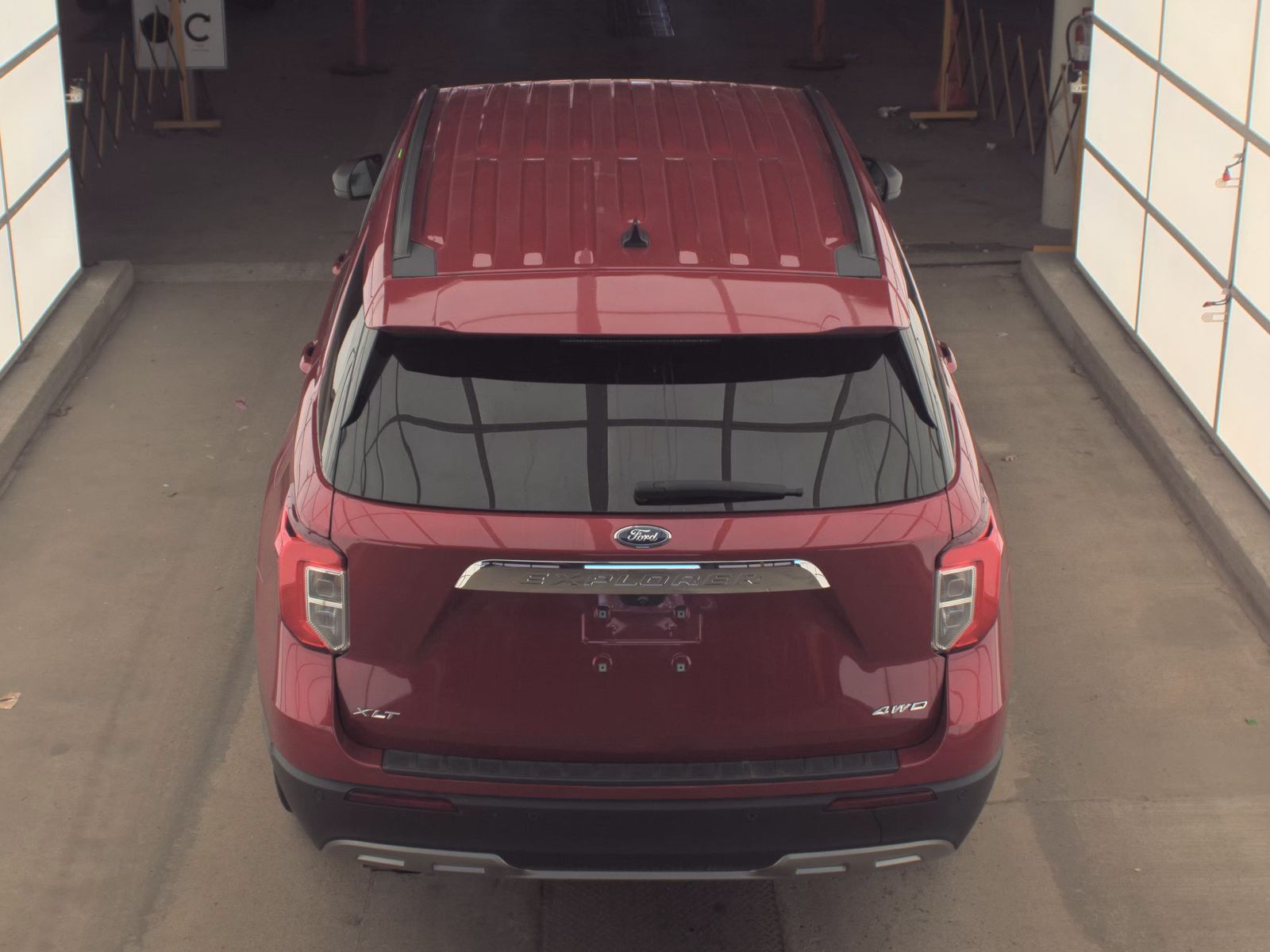 FORD EXPLORER - 7