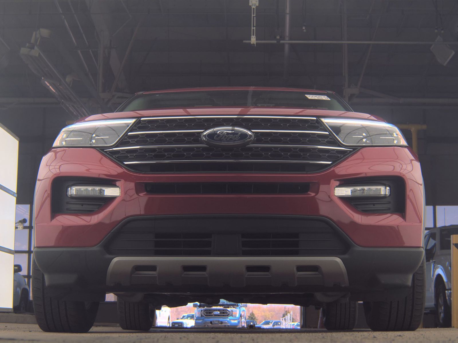 FORD EXPLORER - 4