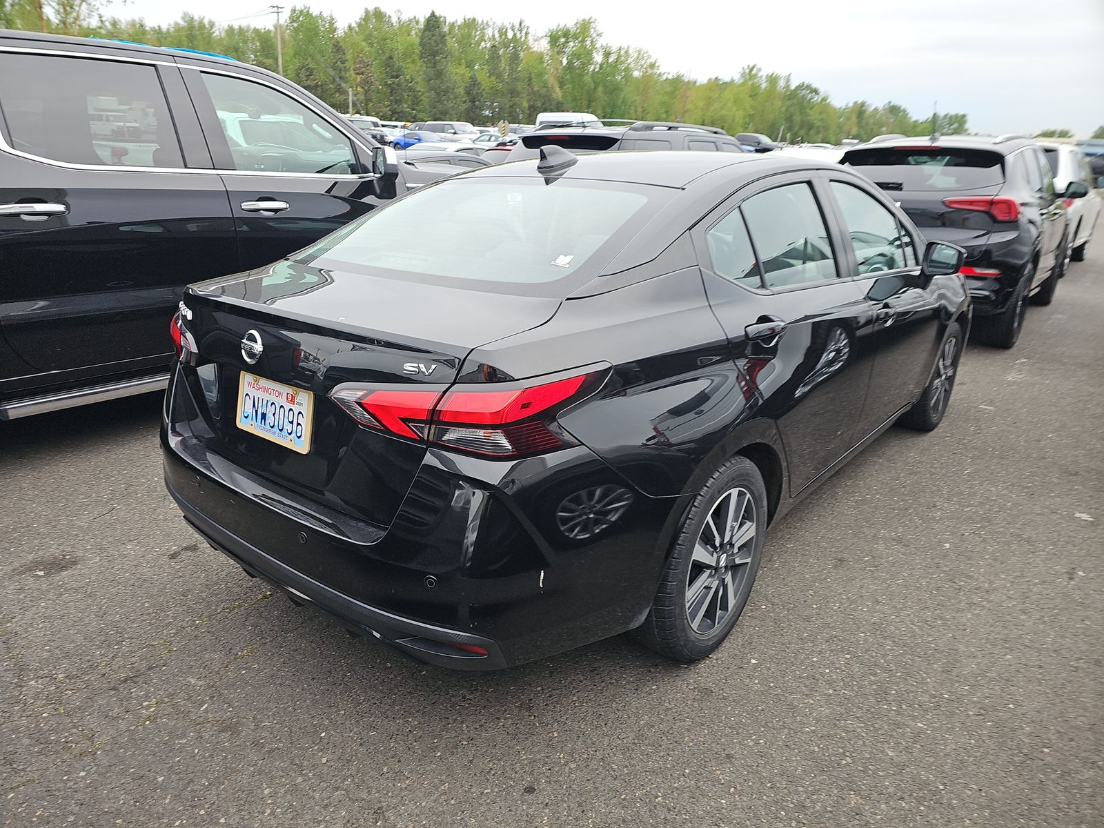 NISSAN VERSA - 5