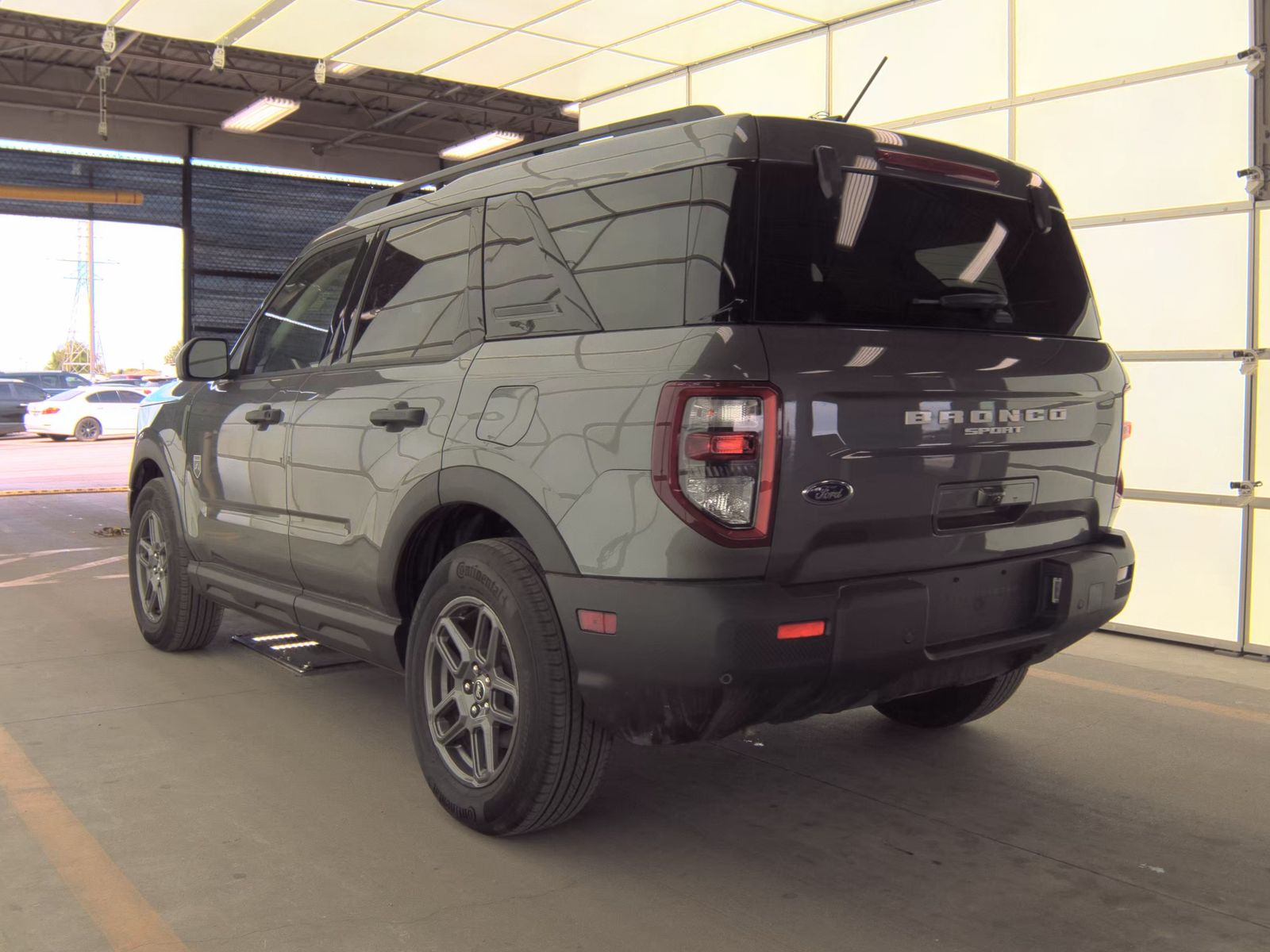 FORD BRONCO - 9