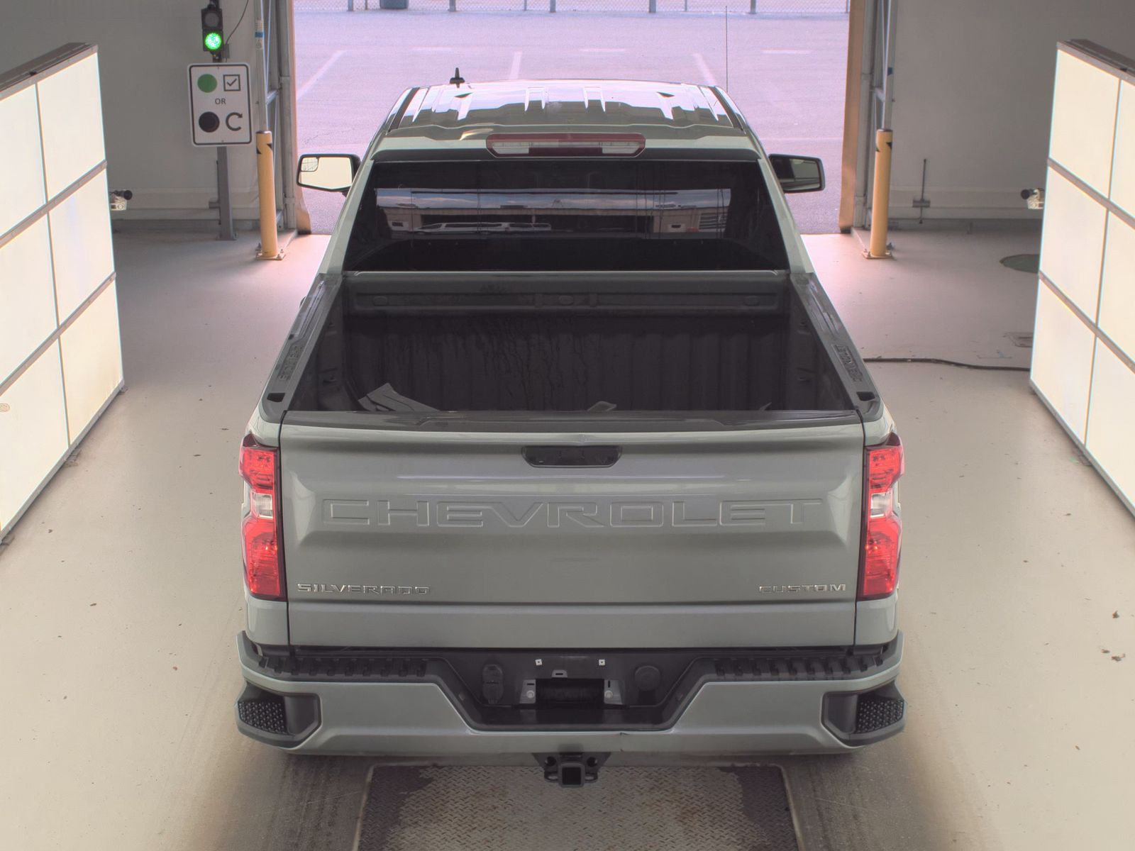 CHEVROLET CUSTOM - 7