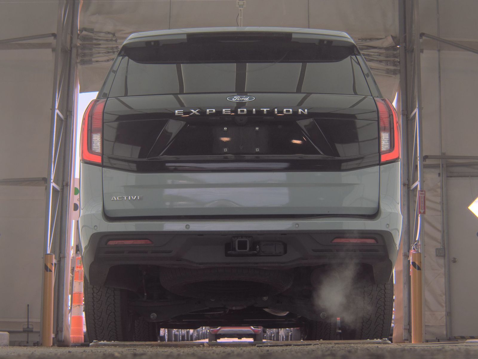FORD EXPEDITION - 8