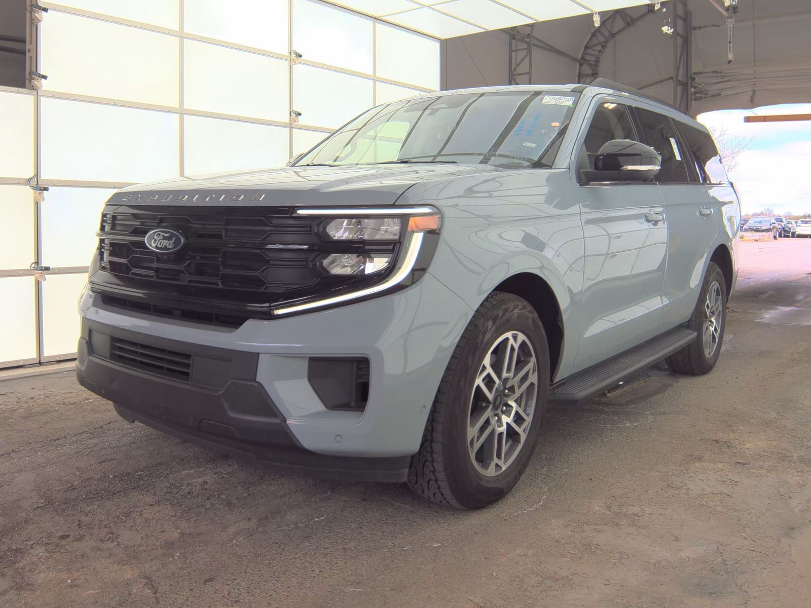 FORD EXPEDITION - 1