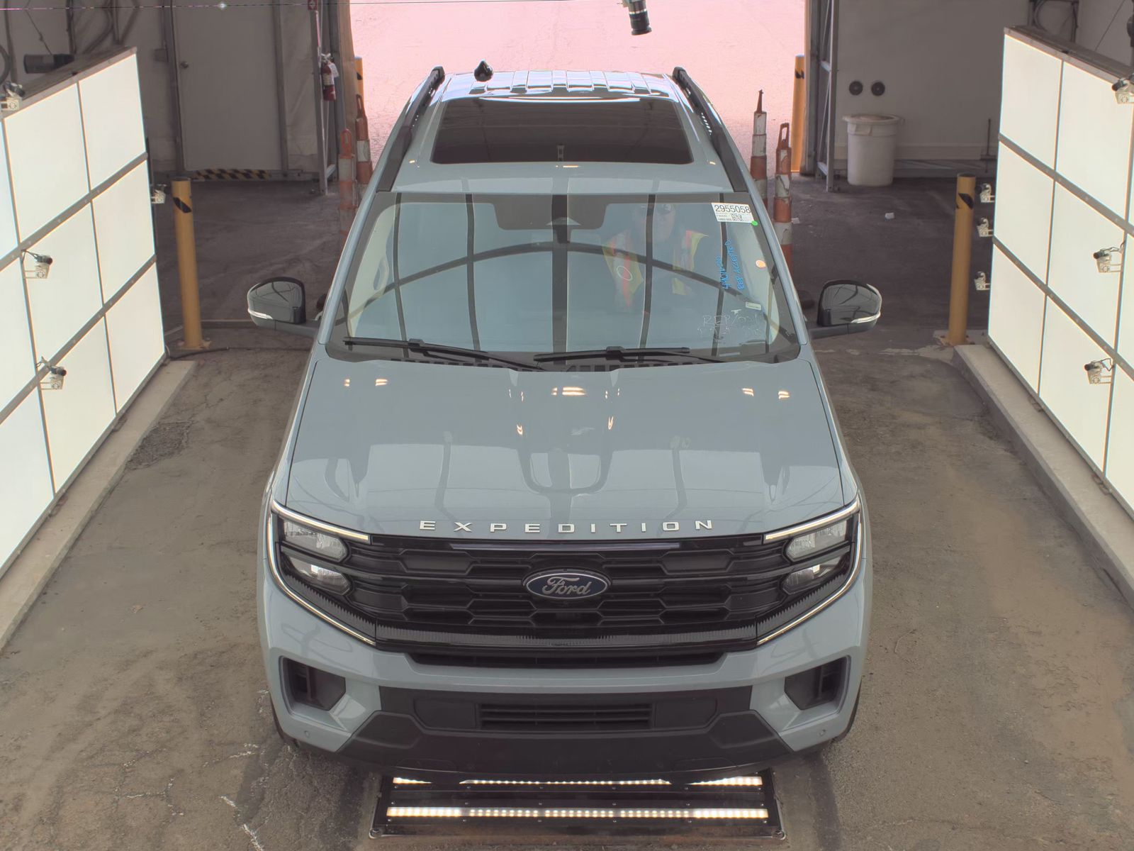 FORD EXPEDITION - 3