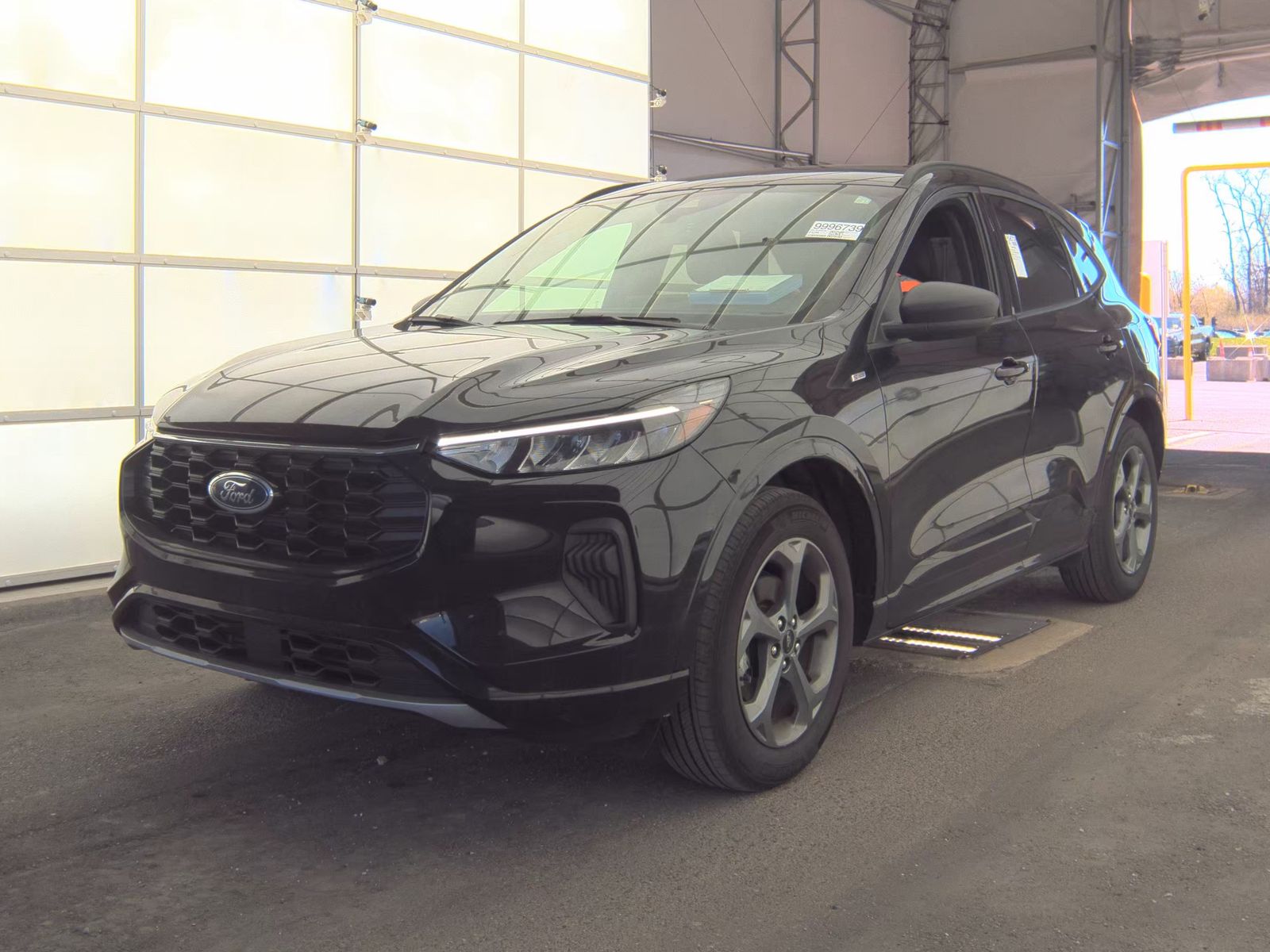 FORD ESCAPE - 1